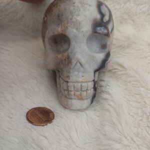 Flower Agate Crystsl Skull Sculpture - Gray and Brown